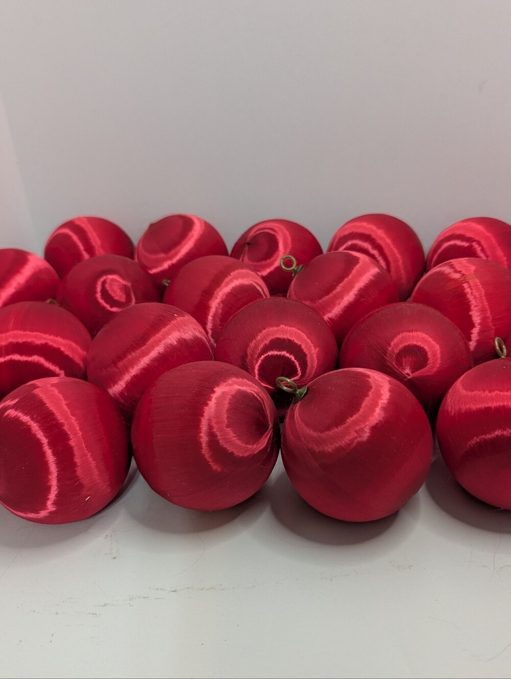 Lot of 23 Satin Styrofoam Christmas Tree Ornament Balls 2-1/2" Bright Santa Red